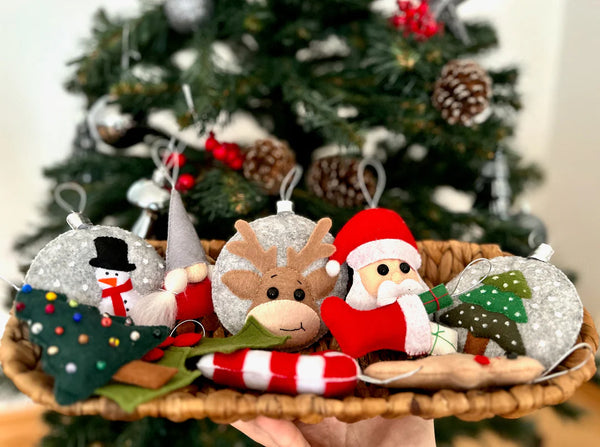 Montessori Wooden Christmas Tree & Felt Ornaments Set - Create Timeless Memories