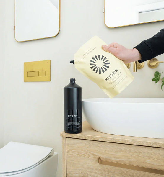 Kit & Kin Toilet Cleaner, Pine & Cedarwood Refill Pouch (1000ml)