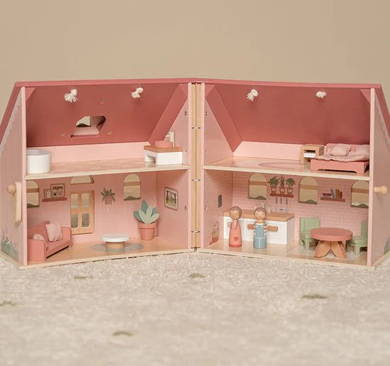 Portable Wooden dollhouse
