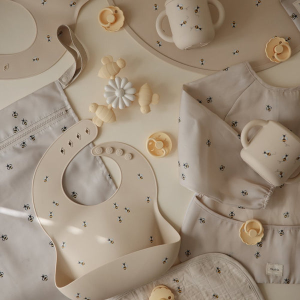 Mushie Silicone Feeding Toddler Set - Bees