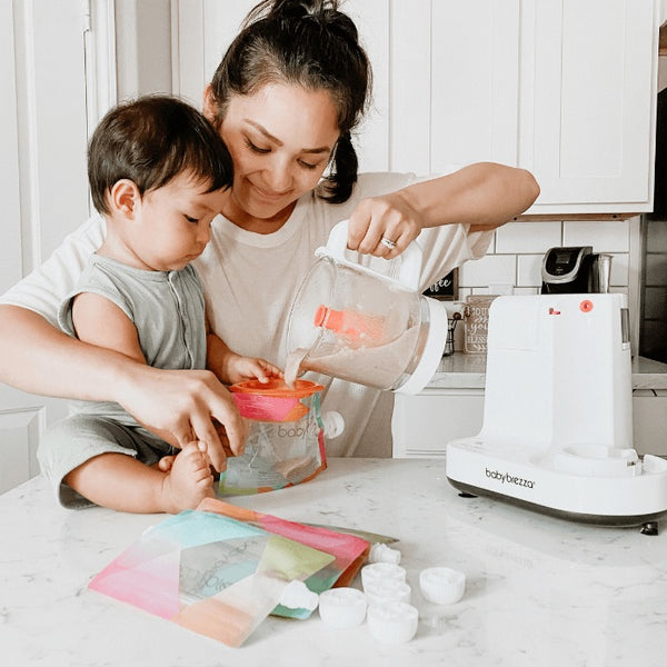 Baby Brezza One Step Food Maker Deluxe + FREE Reusable Pouches (3-Pack) & Weaning Guide